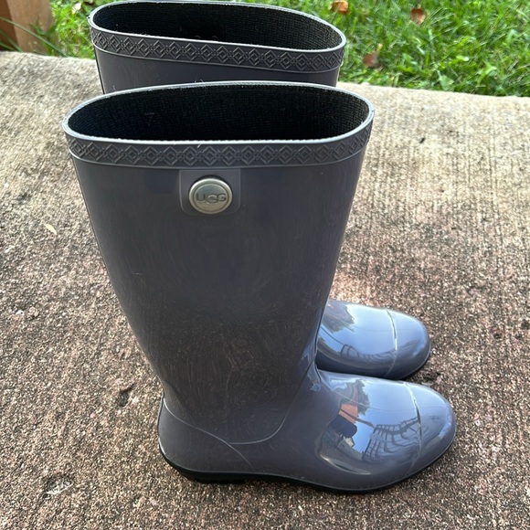 UGG SHAYE BLACK TALL RUBBER RAIN BOOTS FUR INSOLE SIZE US 7womens - Picture 4 of 15